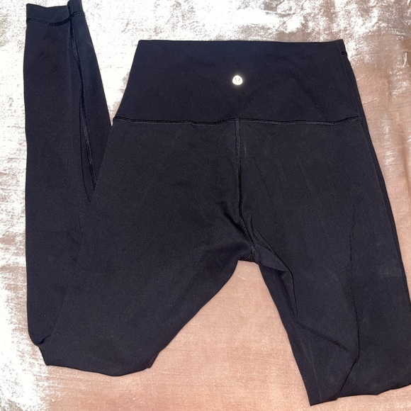 Lululemon black leggings - Picture 1 of 3